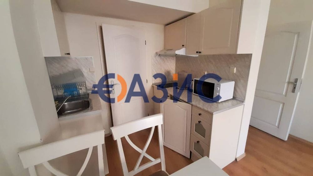 Продава се Тристаен апартамент в к.к. Слънчев бряг - 112 кв.м за 733 €/кв.м - Снимка #7