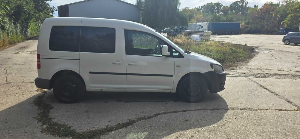 VOLKSWAGEN Caddy 2012 — imagine 4