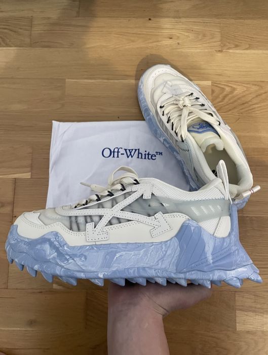 Adidasi off White