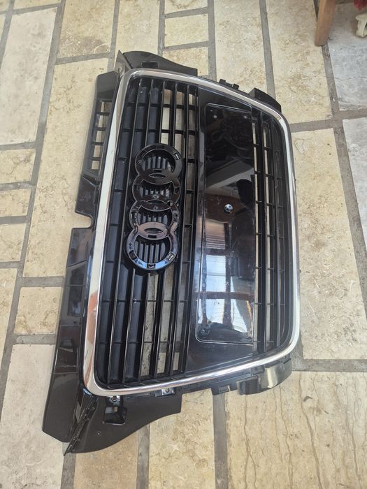 Grila centrala audi a 3 facelift