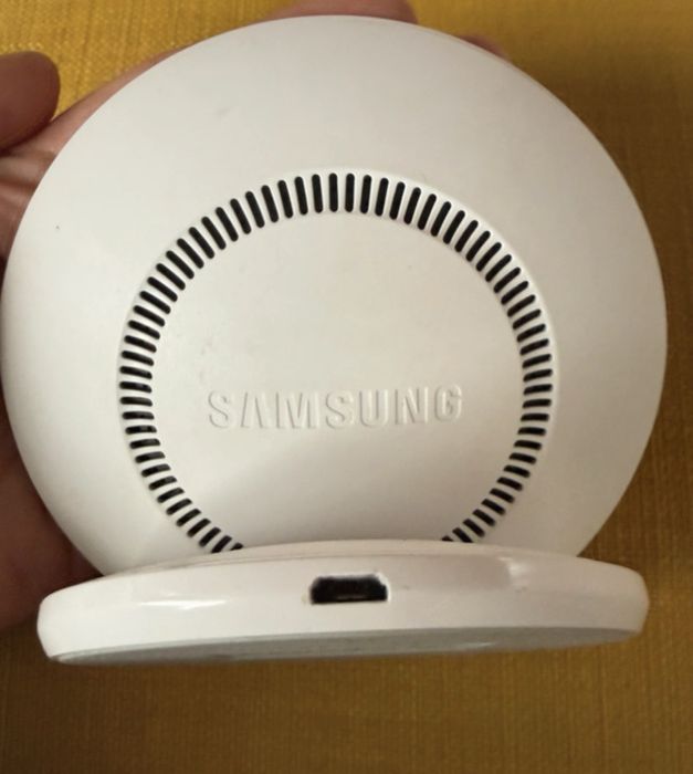 Încărcător Wireless Samsung Fast Charge Stand (EP-NG930)