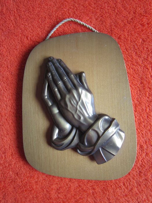 Maini in rugaciune  dupa A.Durer Germania 1970