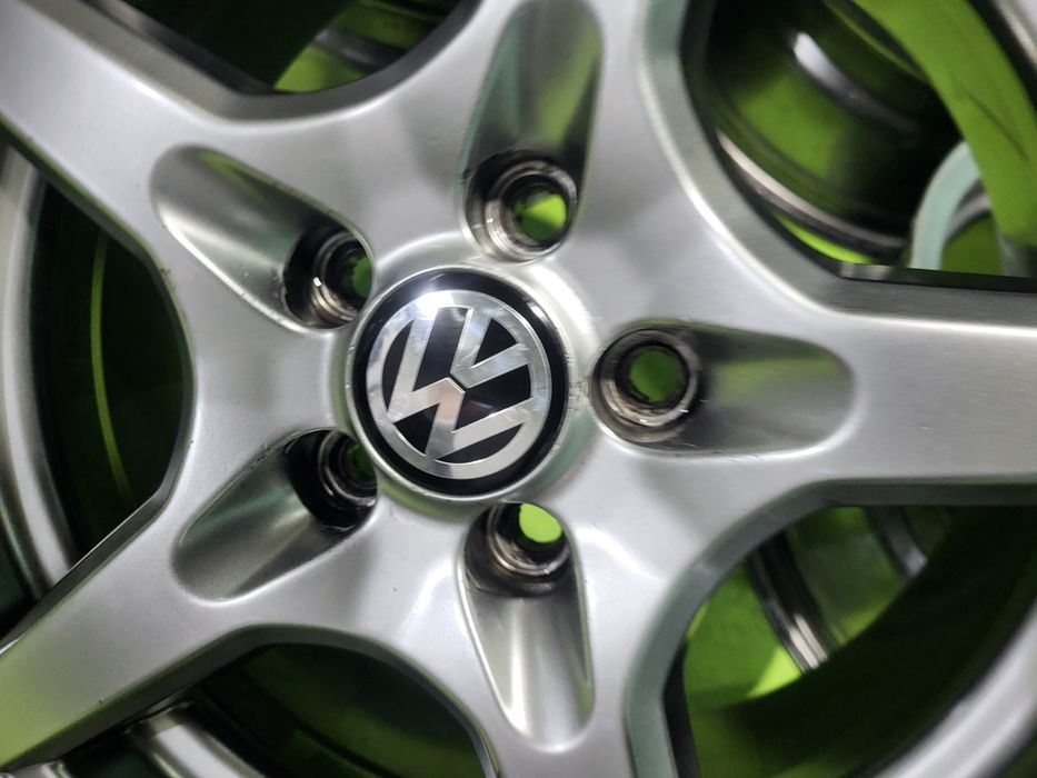 15 5x100 Vw Polo Skoda Audi Seat лети джанти 5х100