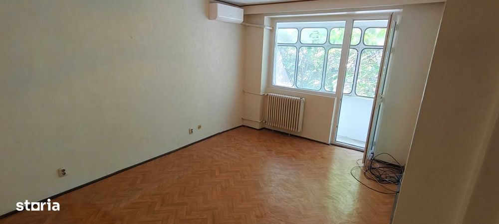 Tineretului // 71mp // nerenovat