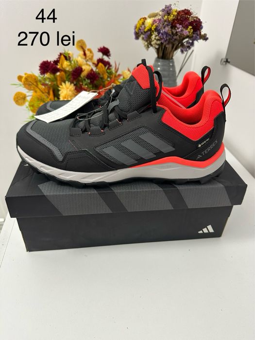 Adidasi Adidas Terrex Goretex ( adidasi drumetie )