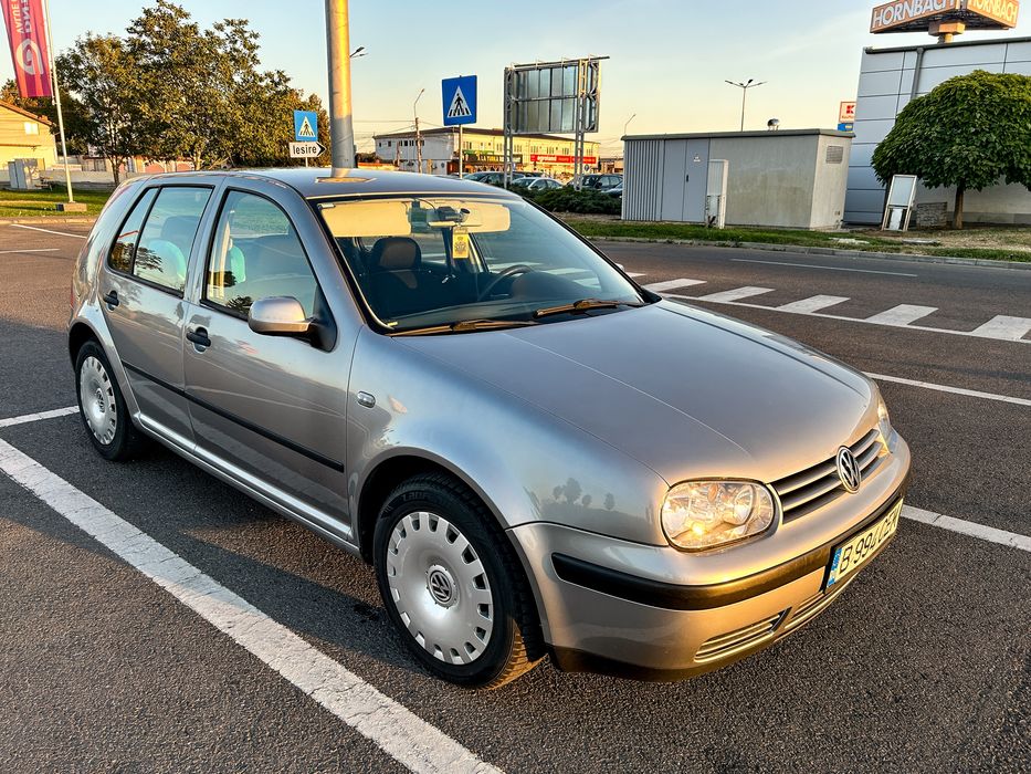 VOLKSWAGEN Golf 2002 — imagine 2