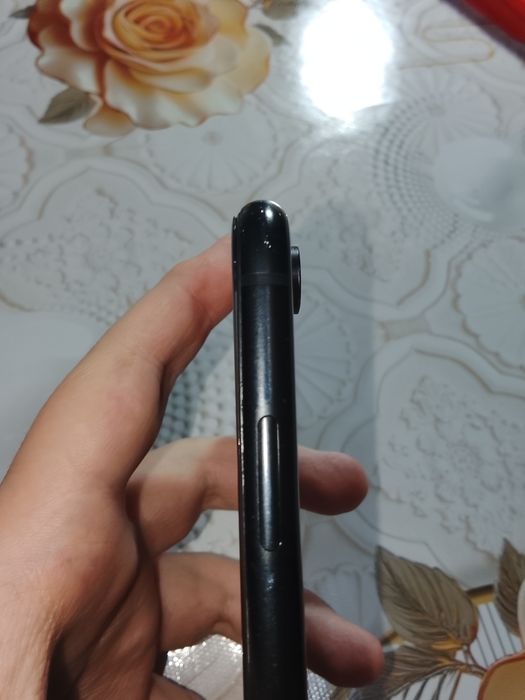 Продам или обменяю iPhone XR