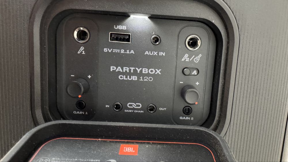 Колонка с микрафон JBL оригинал