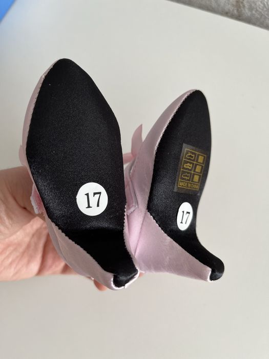 Пинетки детские на девочку