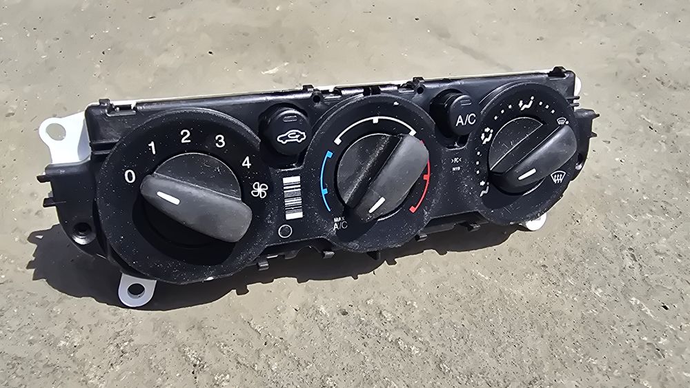 Panou Aer Condiționat Ford Focus 3
