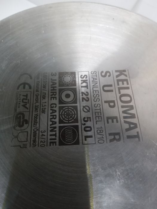 Vând oală  sub presiune Kelomat