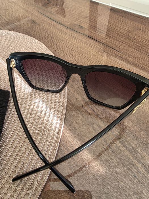 Дамски слънчеви очила