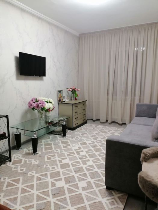 Паркентская (М.Риезий) 2/5/9 отдельный вход