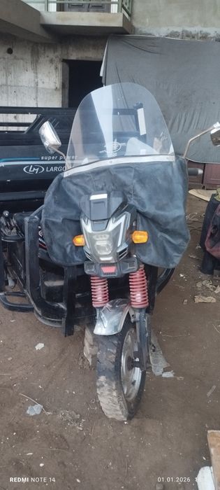 Скутер электро сотилади ҳолати янгидей ҳеч қанча юрмаган