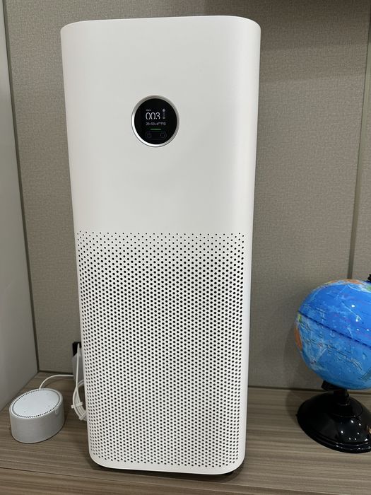 Продам очиститель воздуха Xiaomi Smart Air Purifier 4 Pro.