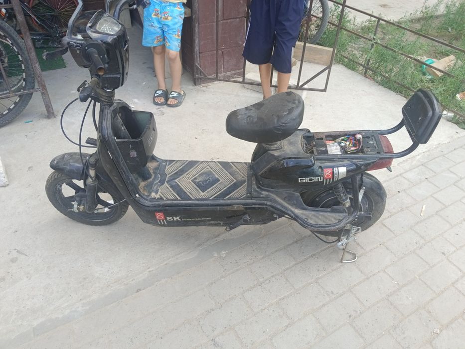 Скутер сатылады жүріп тұр