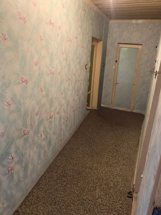 Продава четиристаен апартамент на 1-ви етаж ТОП ЦЕНТЪР в гр. Полски Тръмбеш