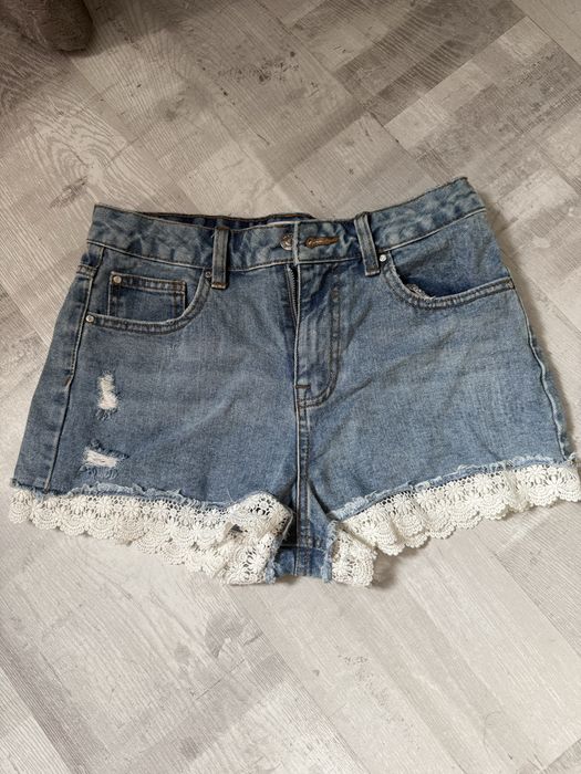 blugi denim cu dantela