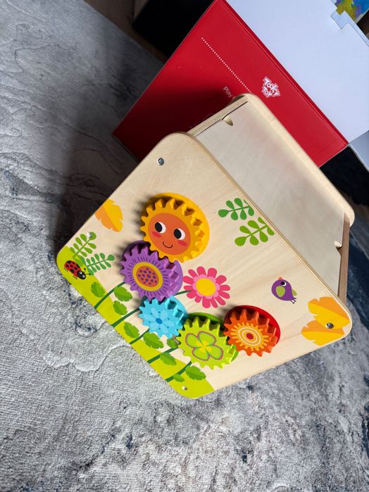 Tooky Toy Голям дидактически куб Ферма