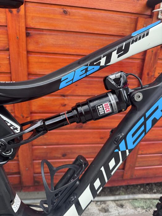 Bicicleta Lapierre Zesty am827 carbon