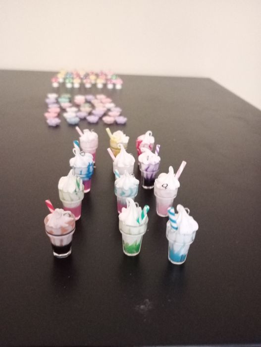 Ръчна изработка на обеци с различни висулки и елементии