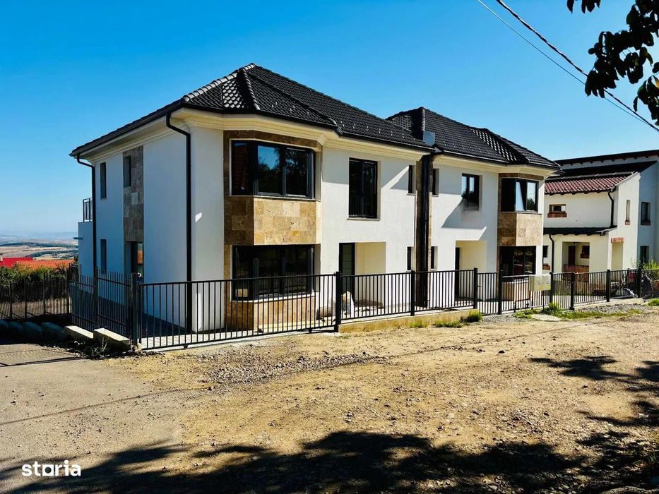 Duplex, 168 mp utili, teren individual 600 mp, 4 dormitoare | sat Gheo