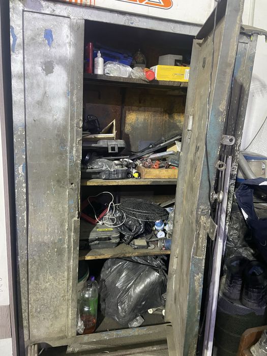 Продам большой сейф, самовывоз