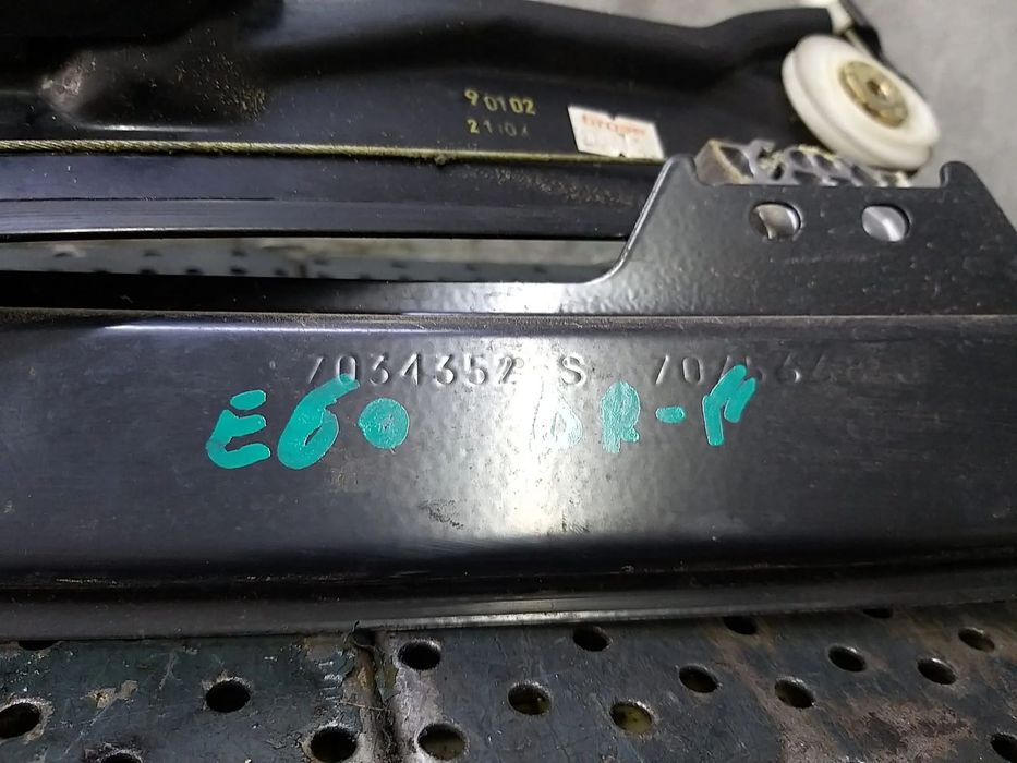 Macara geam electric dreapta fata bmw seria 5 e60 7034352 7075668