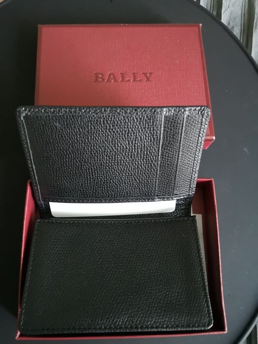 Portofele noi si card holder