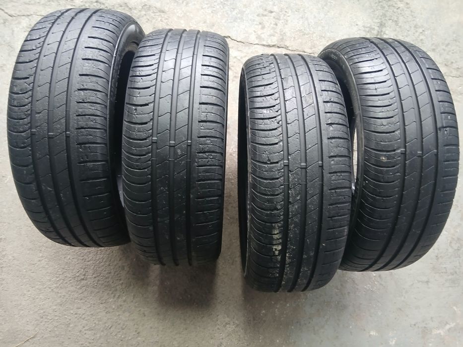Продаю комплект резины