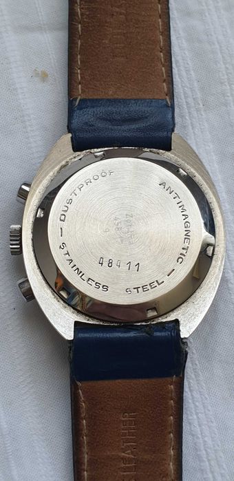 Винтидж швейцарски хронограф Zentra Valjoux 7734