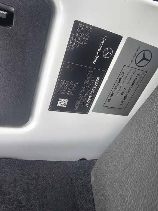 Mercedes-Benz sprinter 319 2020