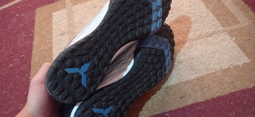 sarakanosha nike