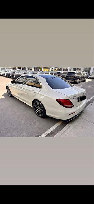Mercedes-Benz W213 E200