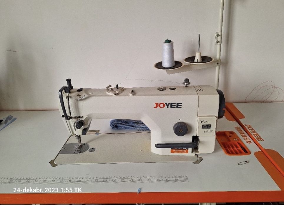 Joyee tikuv mashinasi sotiladi