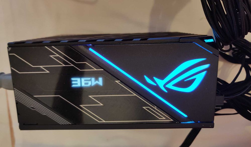 Захранване ASUS ROG THOR 1200W 80+ Platinum