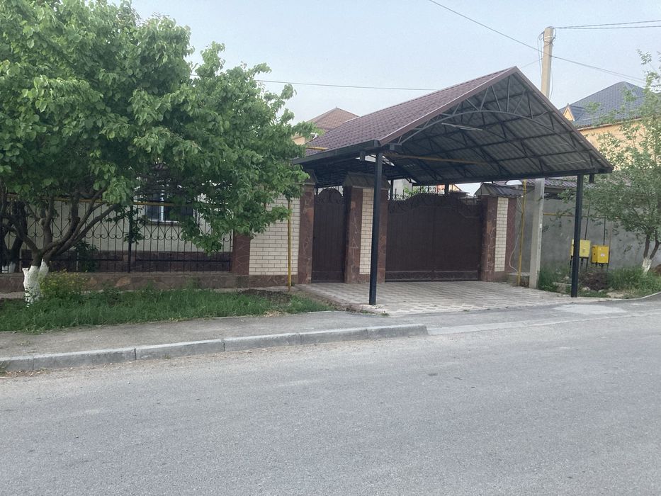 Просторный дом со всеми условиями.