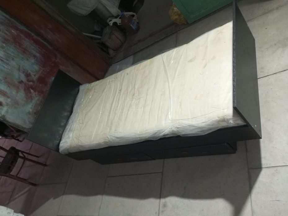 У нас карантия нет