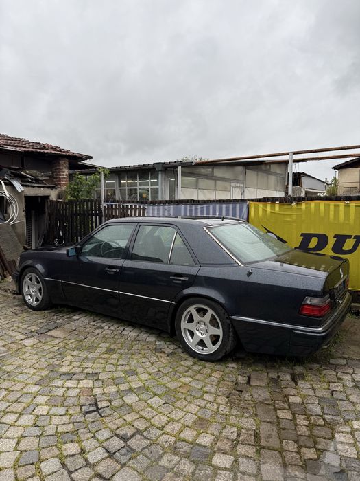 Mercedes E 500 W124