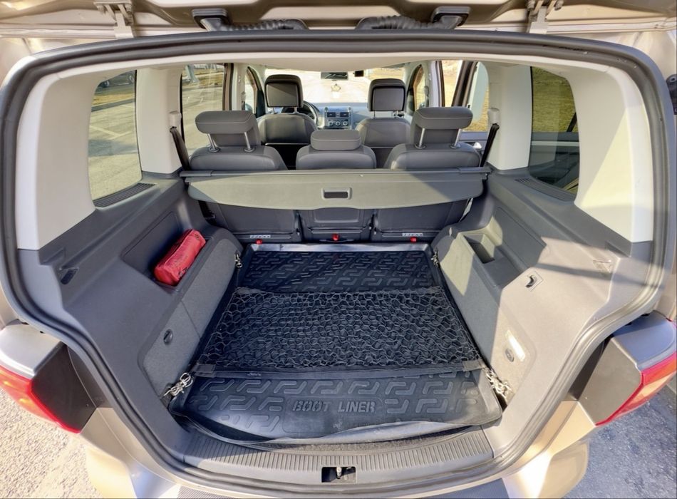 VW Touran 2.0 TDI DSG 2013 Match, 137.333 km, Navi, Istoric complet