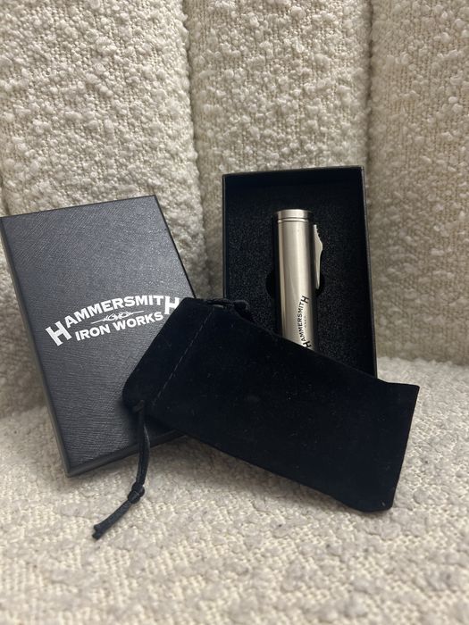 Запалки и резачка за пури