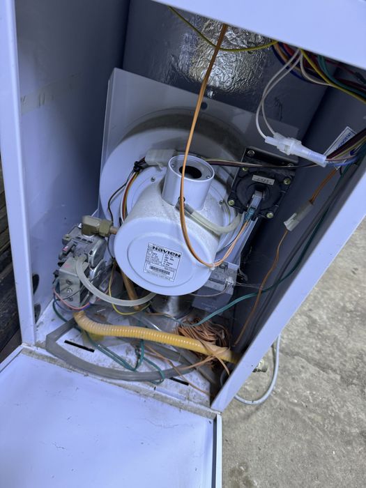 Двухконтурный котел Navien