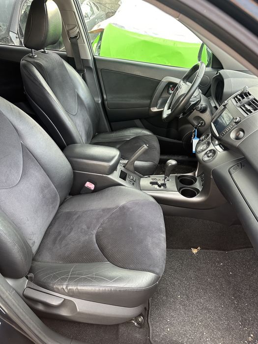 Тойота Рав4 Toyota Rav4 2.2 150 кс автомат 2011г  На части!na chasti