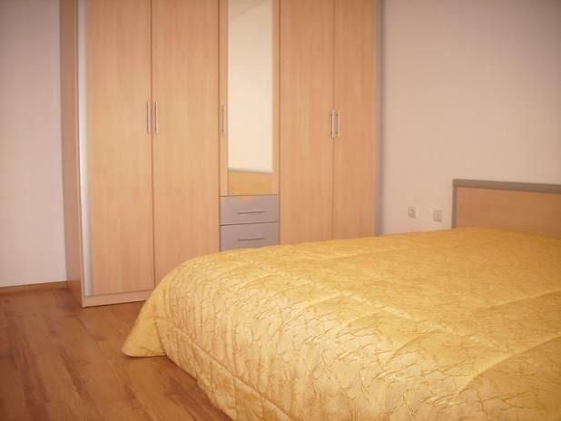 Дава се под наем Двустаен апартамент в София, Лагера - 65 кв.м за 599 € - Снимка #2