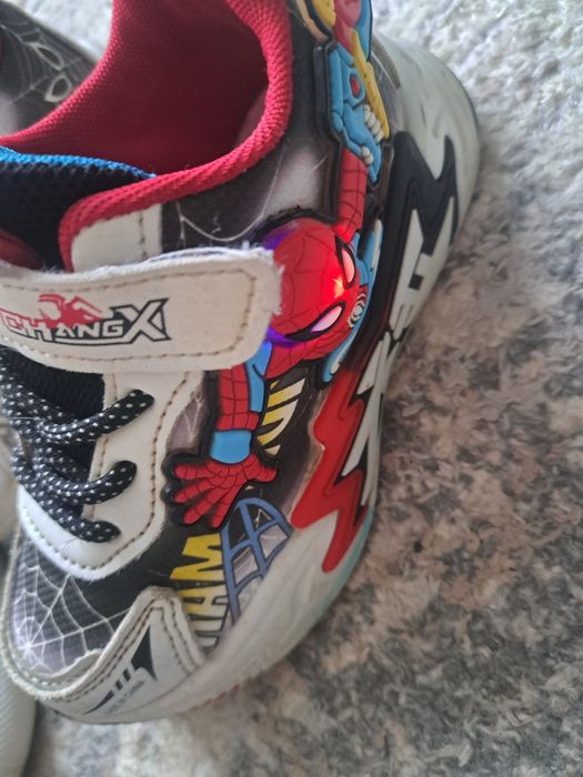 Продам обувь на мальчика