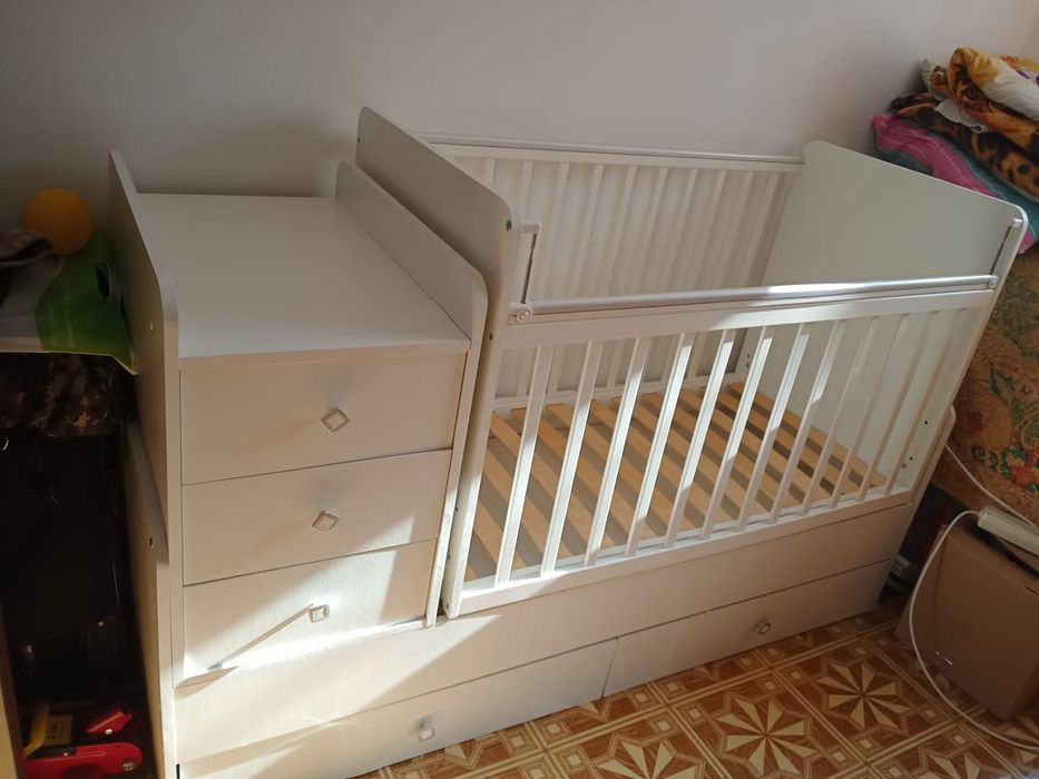 продам детскую кровать