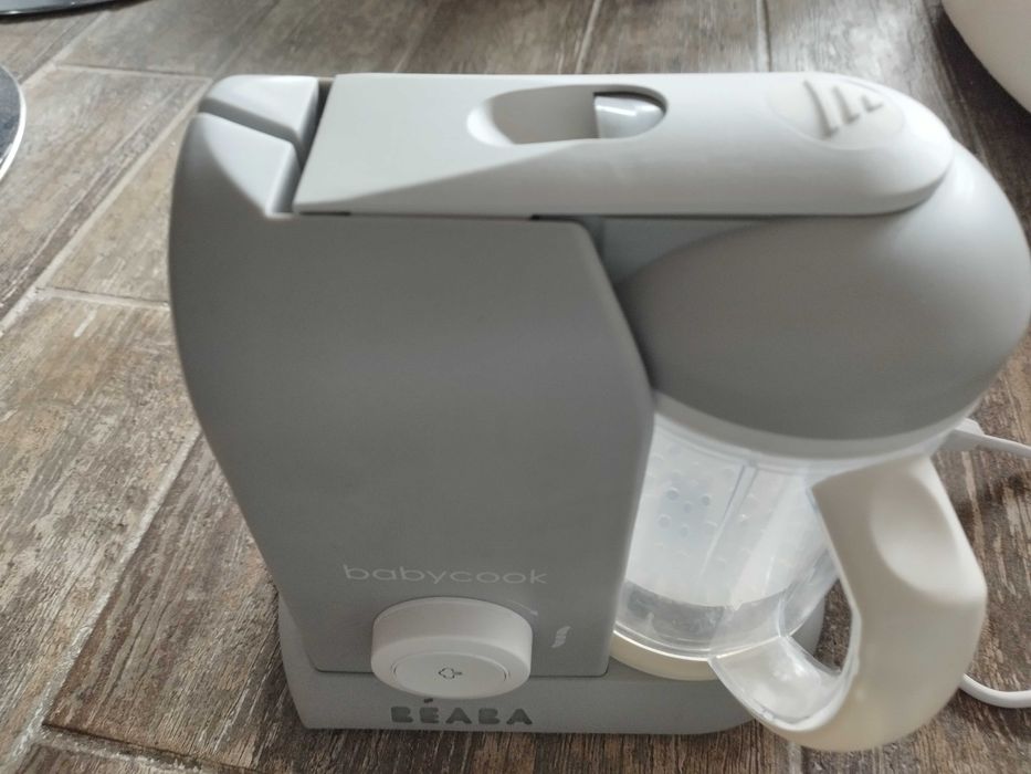 Robot 4 in 1: Nou steamer, blender, reincalzeste,decongeleaza mancarea