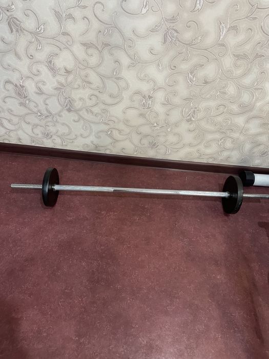 Продам штангу новую