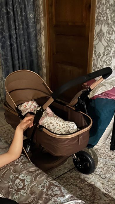 Продам срочно коляску