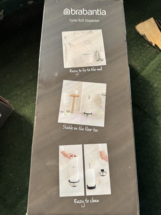 Стойка за толетна хартия